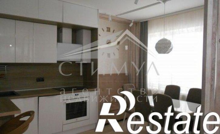 3-комн квартира улица Симбирцева, 44,  д. 44