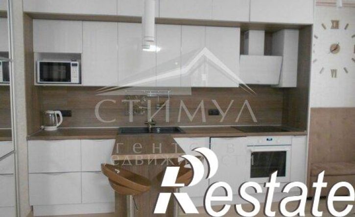 3-комн квартира улица Симбирцева, 44,  д. 44