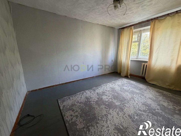 2-комн квартира улица Сакко и Ванцетти, 10,  д. 10