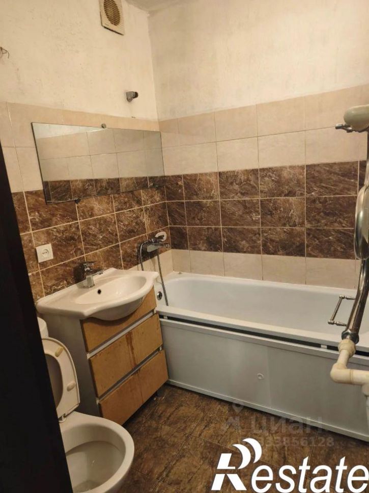 2-комн квартира улица Осипова, 16,  д. 16