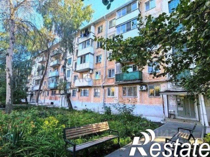 1-комн квартира улица Навашина, 14,  д. 14