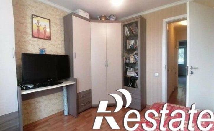 3-комн квартира улица Степана Разина, 2,  д. 2