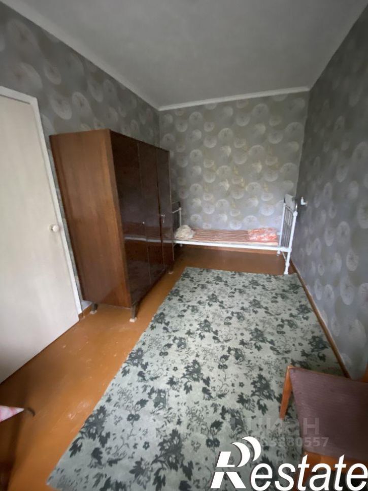 2-комн квартира проспект 50 лет Октября, 9,  д. 9