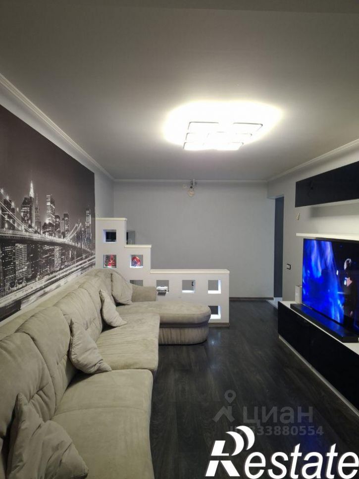 2-комн квартира Гвардейская улица, 23,  д. 23