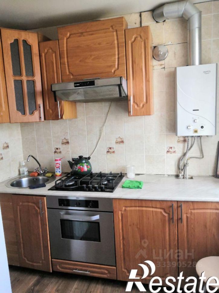 1-комн квартира улица Емлютина, 44Д,  д. 44Д