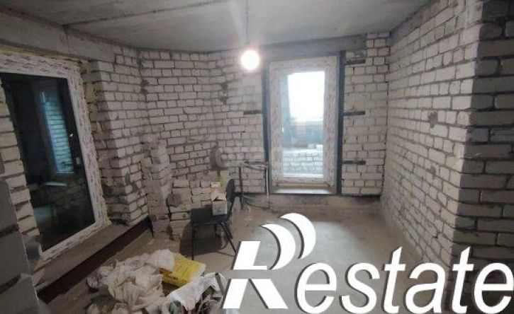 4-комн квартира проспект Столыпина, 8,  д. 8