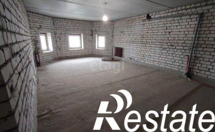 4-комн квартира проспект Столыпина, 8,  д. 8