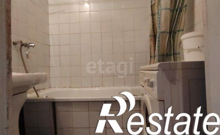 2-комн квартира улица Танкистов, 77,  д. 77