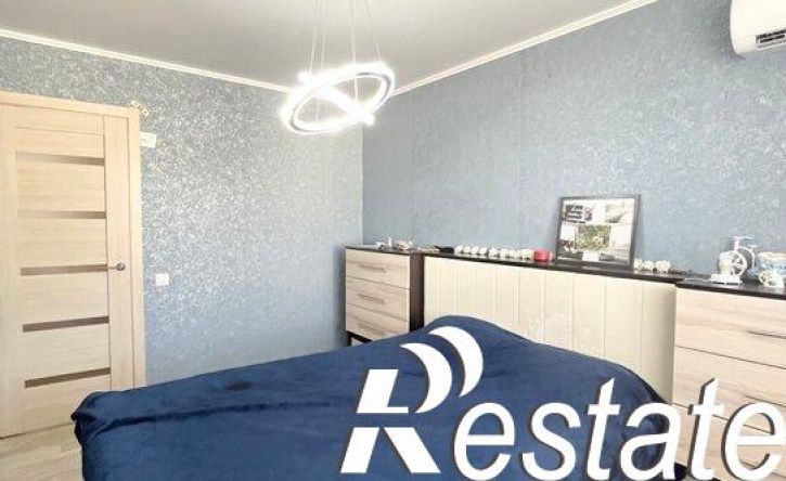 2-комн квартира улица имени Николая Чихарева, 10В,  д. 10В