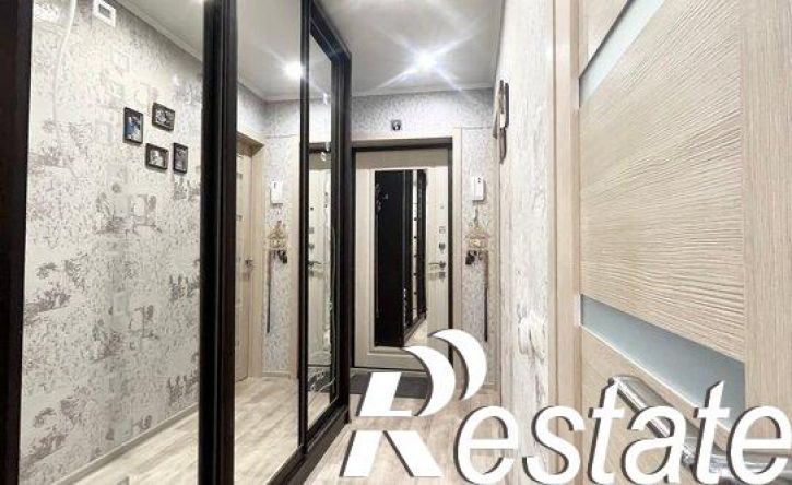 2-комн квартира улица имени Николая Чихарева, 10В,  д. 10В