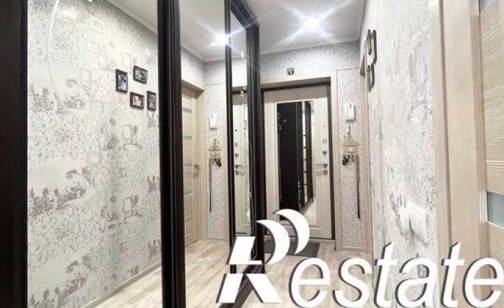 2-комн квартира улица имени Николая Чихарева, 10В,  д. 10В