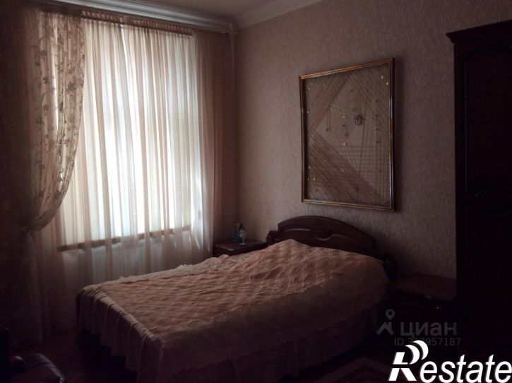 3-комн квартира проспект 50 лет Октября, 81,  д. 81