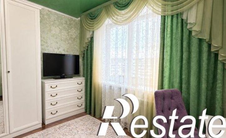 3-комн квартира улица Тархова, 40,  д. 40