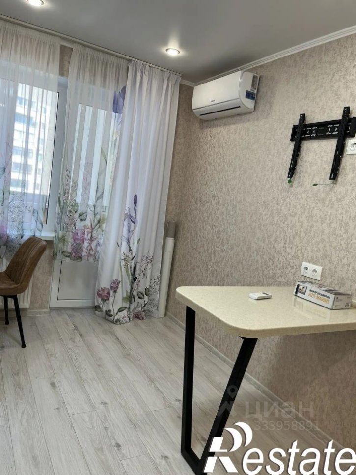 2-комн квартира улица Симбирцева, 44,  д. 44