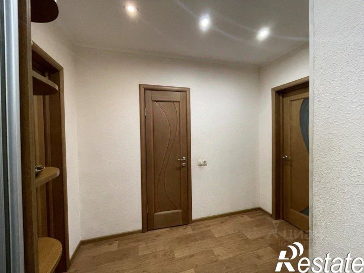 2-комн квартира улица Тархова, 40,  д. 40