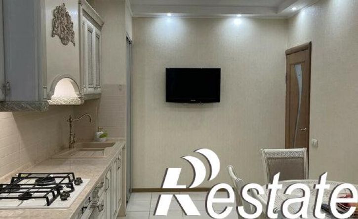 2-комн квартира улица Тархова, 40,  д. 40
