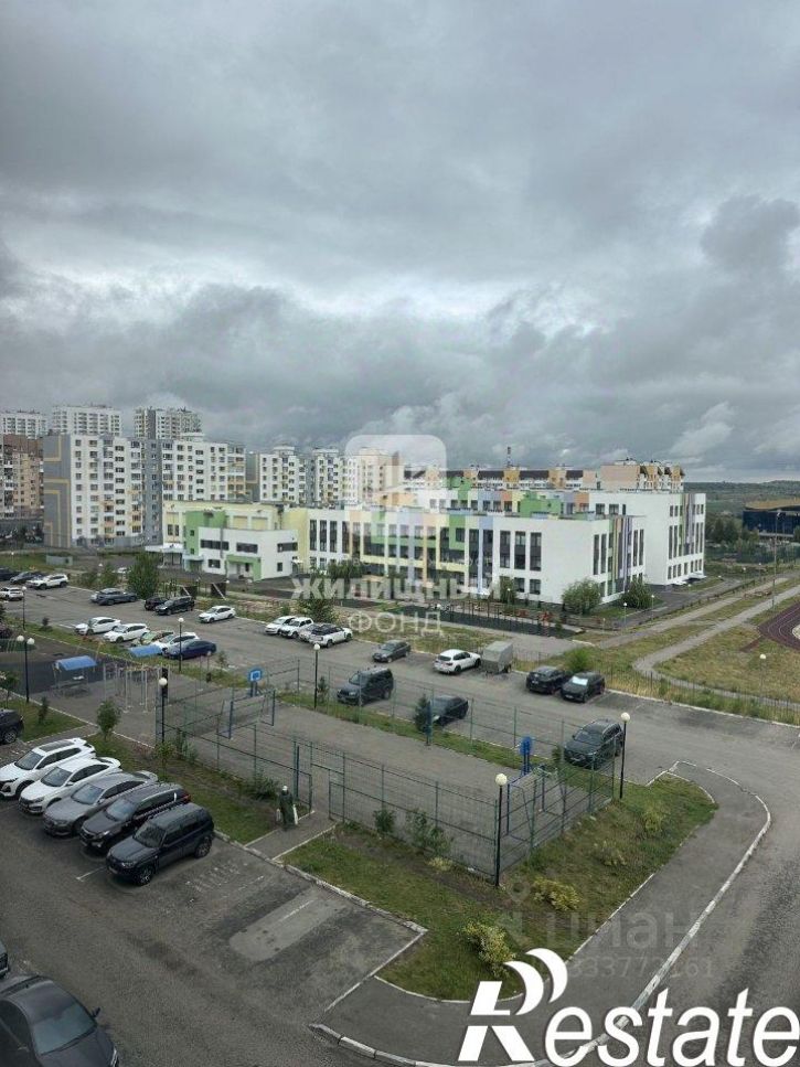 2-комн квартира улица имени Лисина С. П., 17,  д. 17