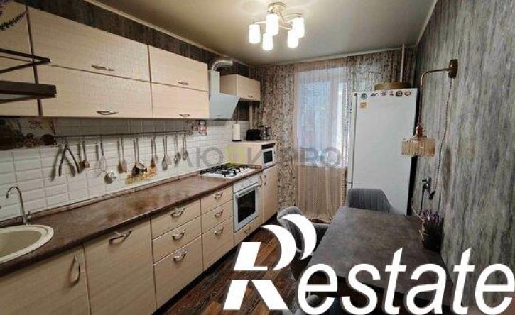 3-комн квартира улица Мира, 19А,  д. 19А