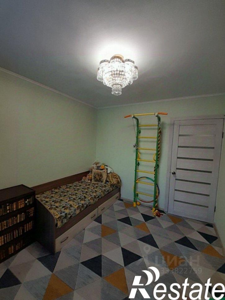 3-комн квартира Усть-Курдюмская улица, 3,  д. 3