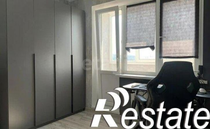 2-комн квартира Авиационная улица, 40,  д. 40