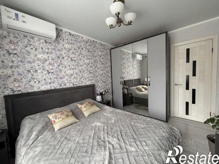 2-комн квартира улица имени Николая Чихарева, 10Б,  д. 10Б