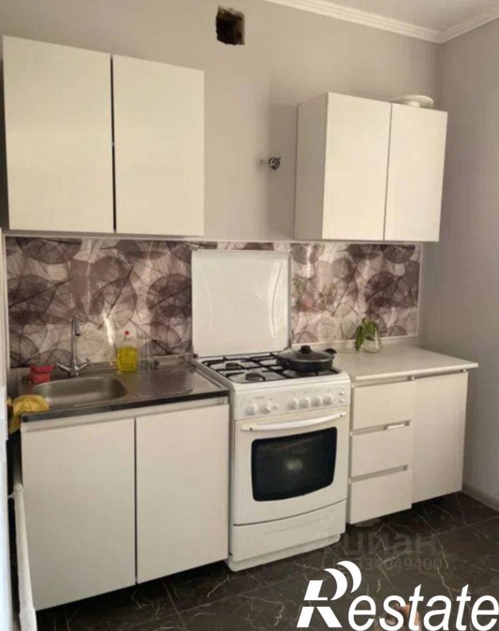2-комн квартира улица Лысая Гора, 1,  д. 1