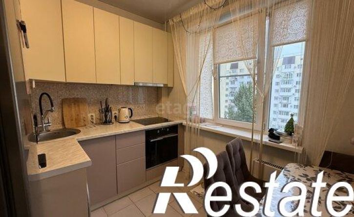 1-комн квартира улица Романтиков, 48А,  д. 48А