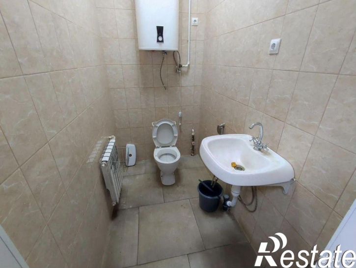 Торговое помещение улица Романтиков, 46Б,  д. 46Б