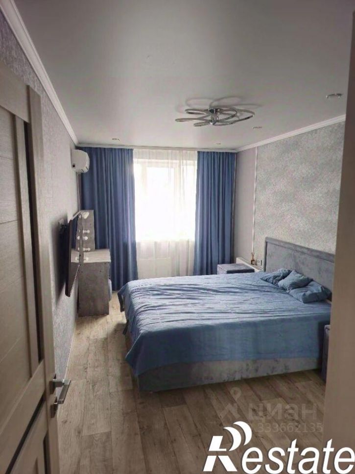 2-комн квартира улица Романтиков, 46Б,  д. 46Б