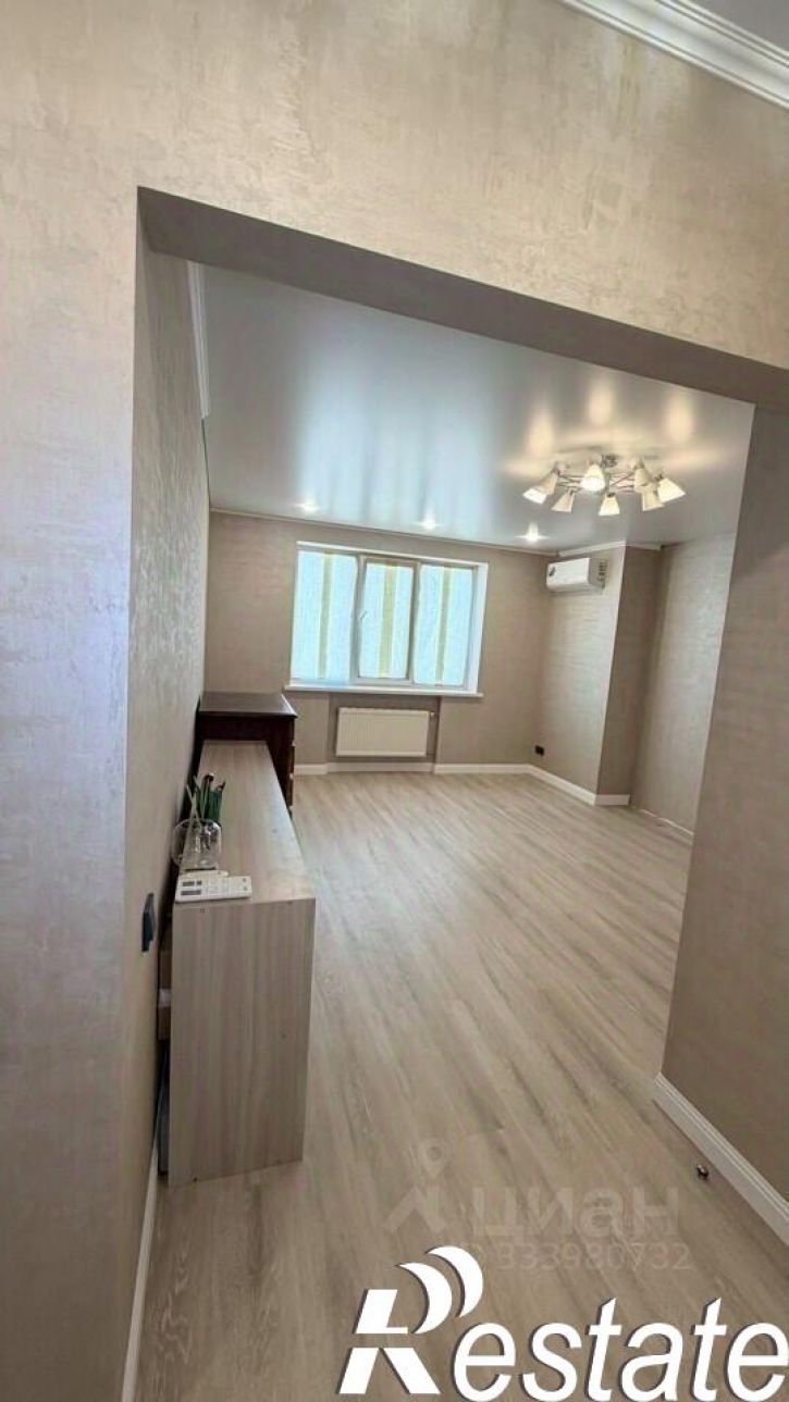 2-комн квартира улица Академика Антонова (дублёр), 24,  д. 24