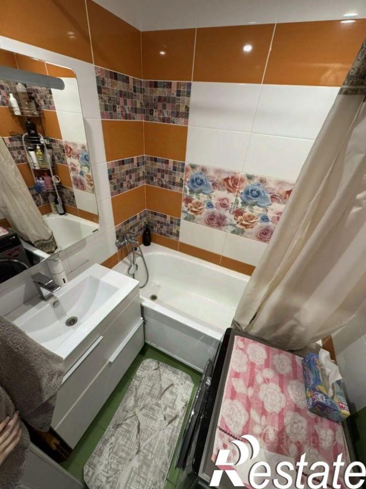 3-комн квартира улица имени Академика Семёнова Н. Н., 11Б,  д. 11Б