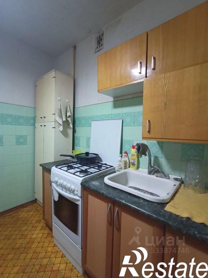 2-комн квартира Комсомольская улица, 34/38,  д. 34/38