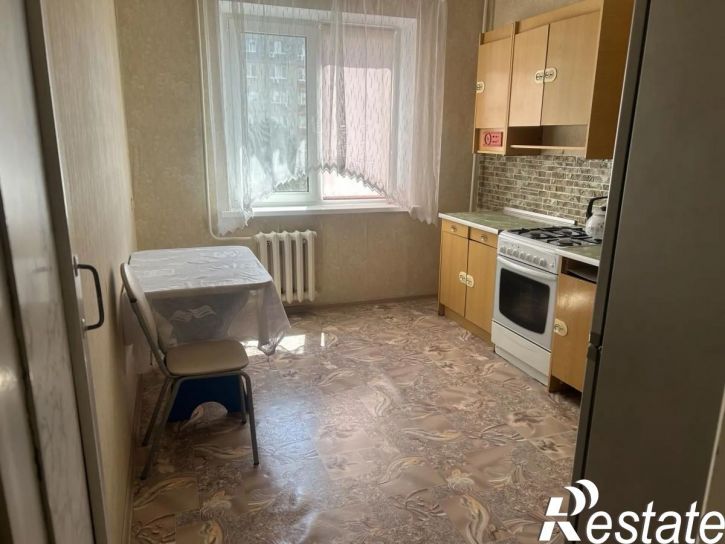 3-комн квартира Химическая, 1