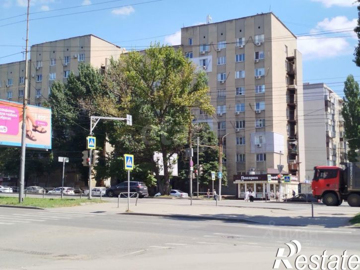 Комната проспект Строителей, 18,  д. 18