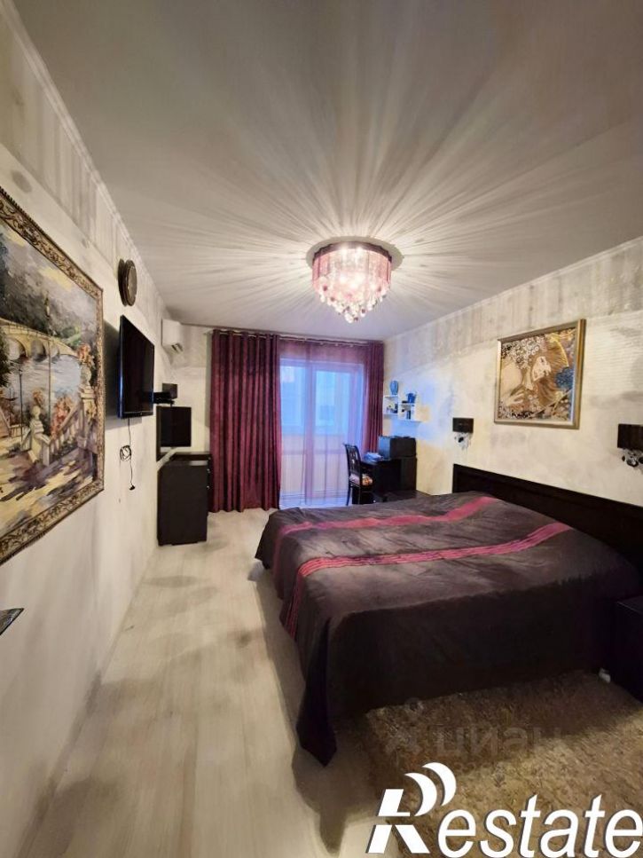 2-комн квартира улица Симбирцева, 40Б,  д. 40Б