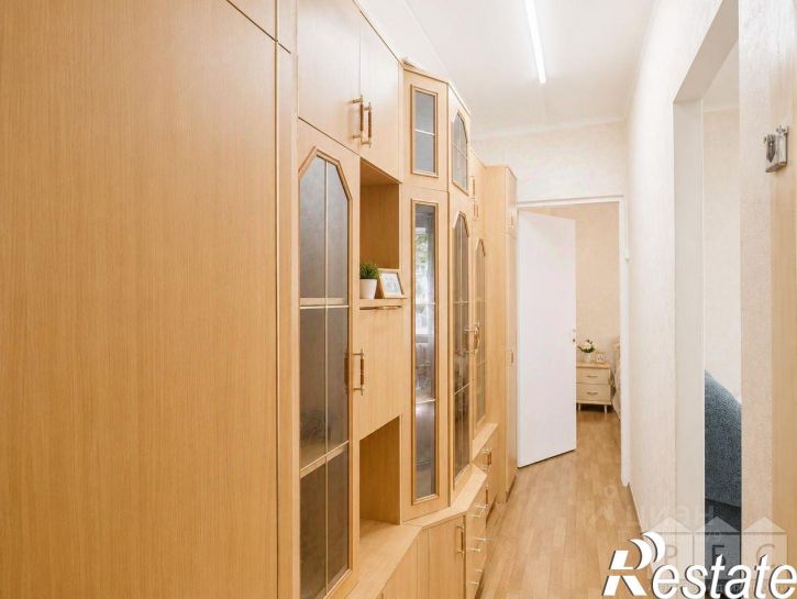 3-комн квартира улица Азина, 21,  д. 21