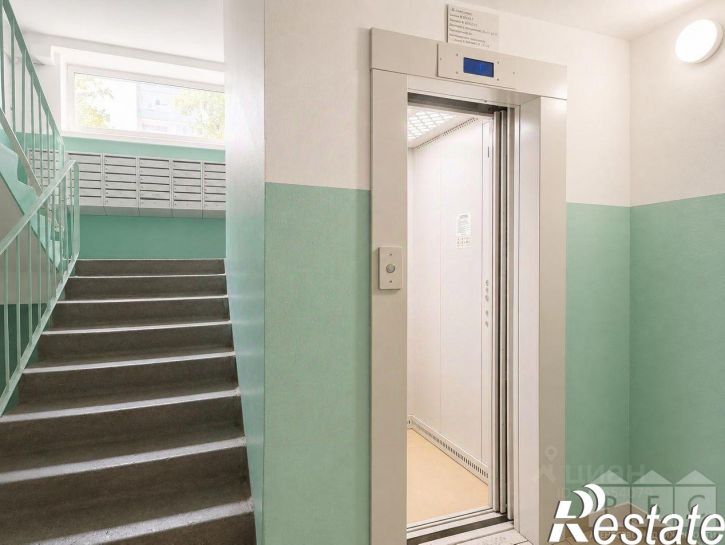 3-комн квартира улица Азина, 21,  д. 21
