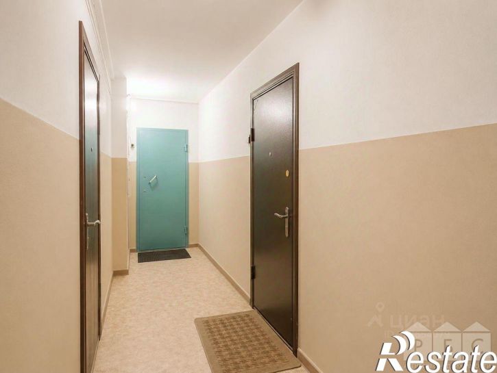 3-комн квартира улица Азина, 21,  д. 21