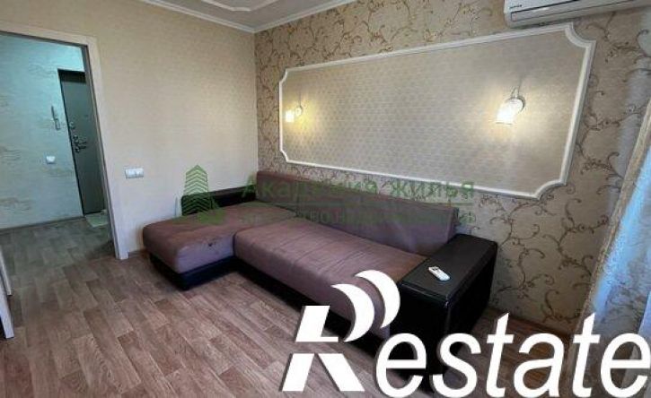 2-комн квартира Хрустальная улица, 68Б,  д. 68Б