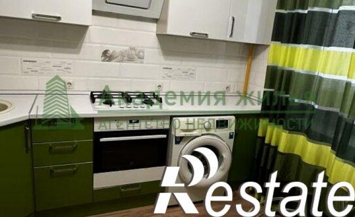 2-комн квартира Хрустальная улица, 68Б,  д. 68Б