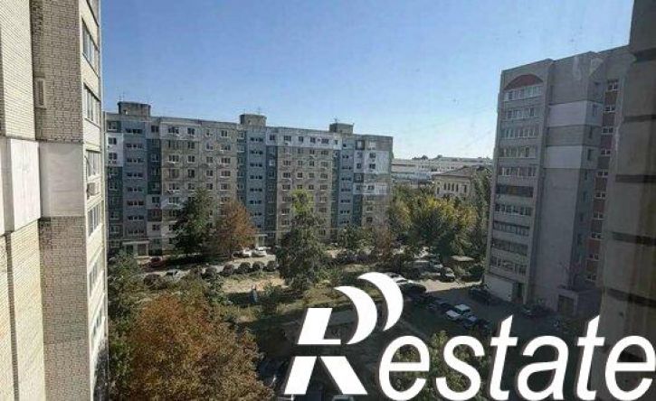 3-комн квартира улица Танкистов, 77А к2,  д. 77А к2