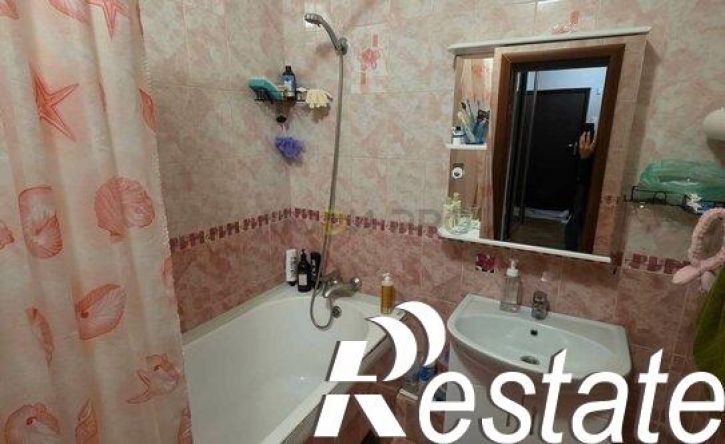 2-комн квартира улица Тархова, 38,  д. 38