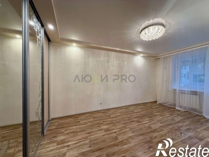3-комн квартира улица Тархова, 14,  д. 14