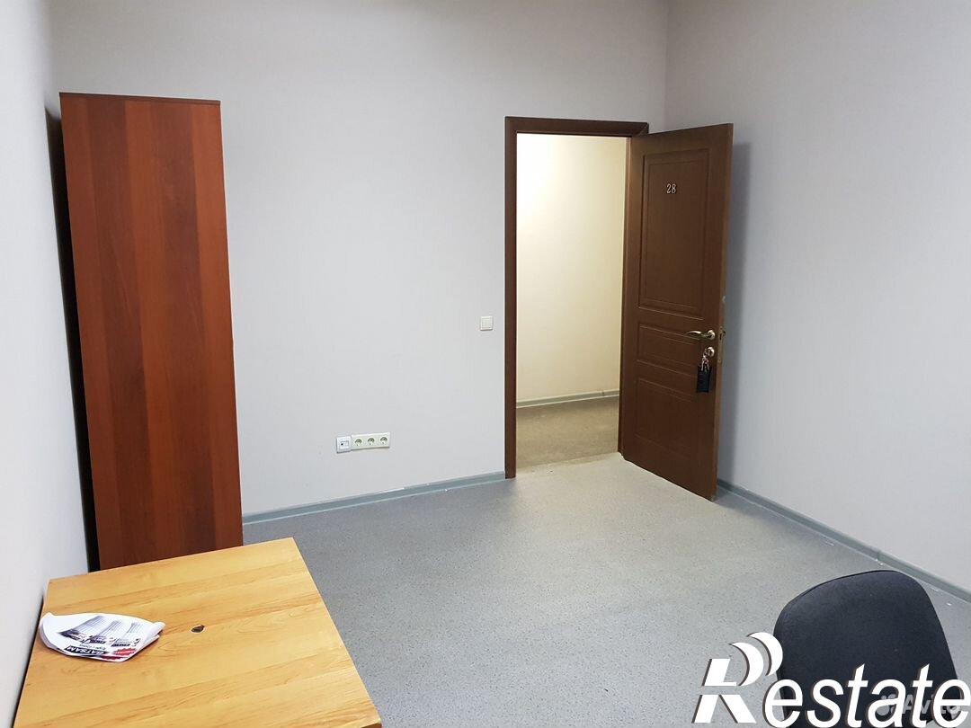 Сдать офис, помещение под офис за 13 600 рублей на улица Бирюзова, 16