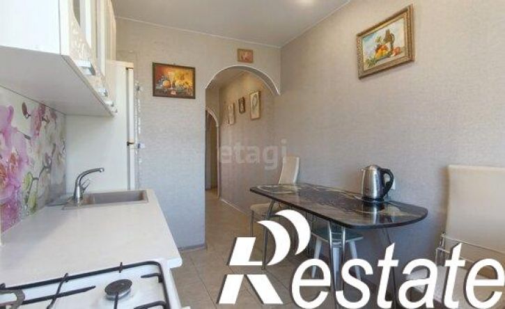 2-комн квартира улица Посадского, 228/244,  д. 228/244
