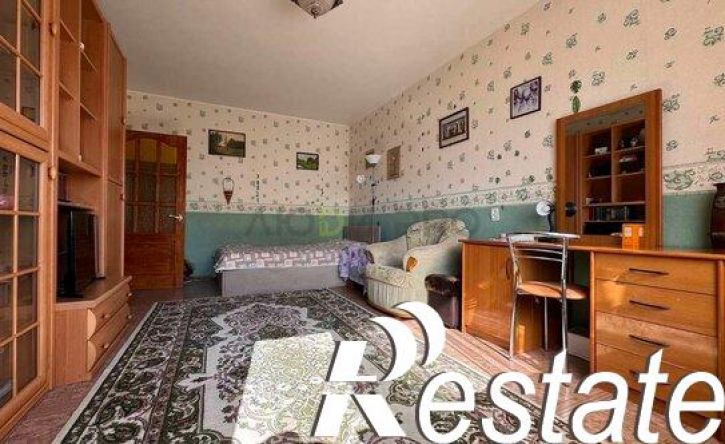 1-комн квартира улица Братьев Никитиных, 8 к4,  д. 8 к4