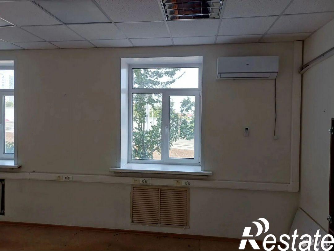 Сдать офис, помещение под офис за 82 500 рублей на Мурманский проезд, 1А