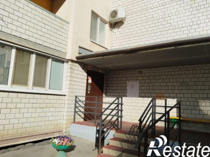 2-комн квартира Академика Семёнова ул, 11Б