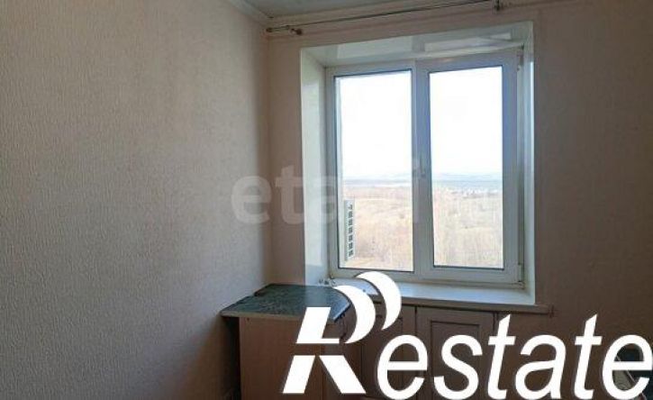 3-комн квартира улица Братьев Никитиных, 4,  д. 4