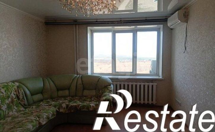 3-комн квартира улица Братьев Никитиных, 4,  д. 4
